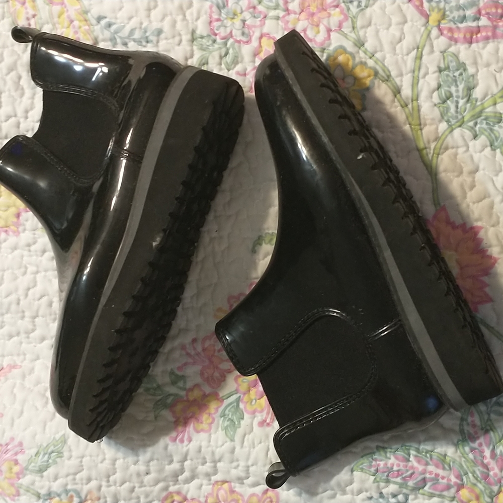 Cougar rain boots